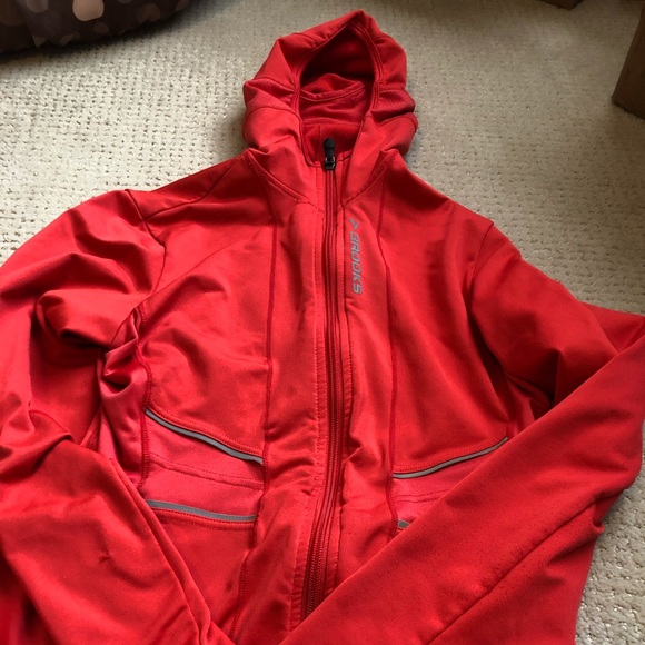 brooks running jacket red